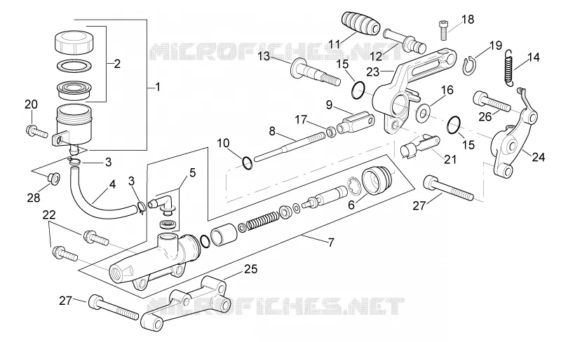 Rear master cylinder