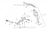 Rear master cylinder
